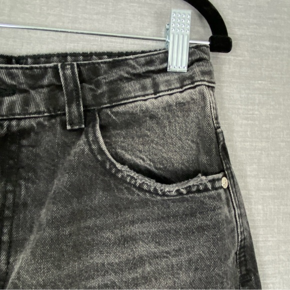 Zara Relaxed Fit High Rise Jeans Sz 8 Mom Jeans 100% cotton - Picture 4 of 12
